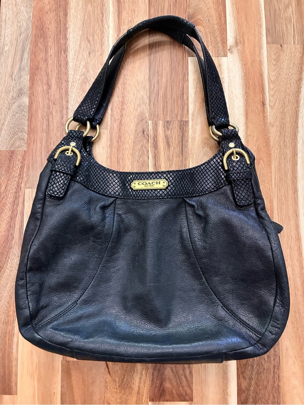 Coach Soho Black Leather Purse Shoulder Bag Hobo Slouch Snakeskin F19453 EUC - Picture 1 of 14